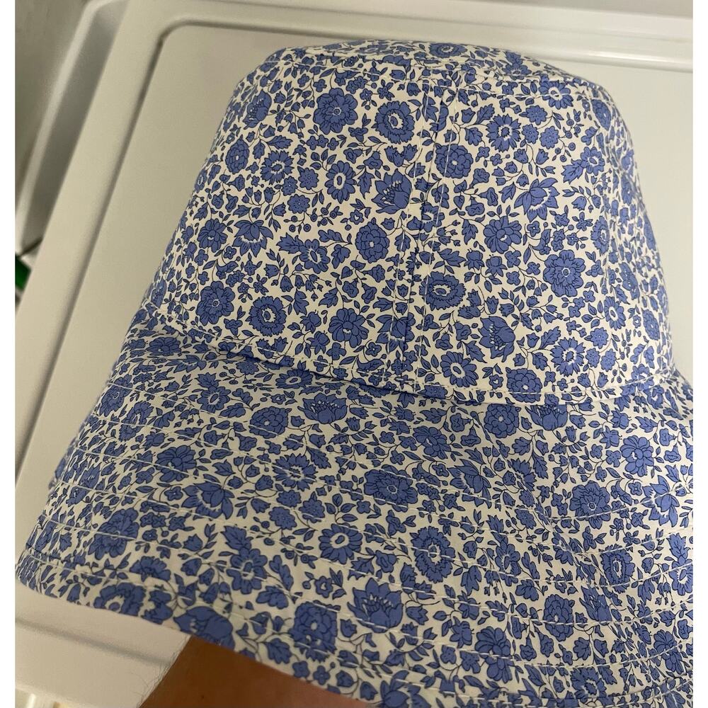 J. Crew Canvas bucket hat with ties in Liberty fabrics blue floral S/M ditsy - Picture 4 of 5